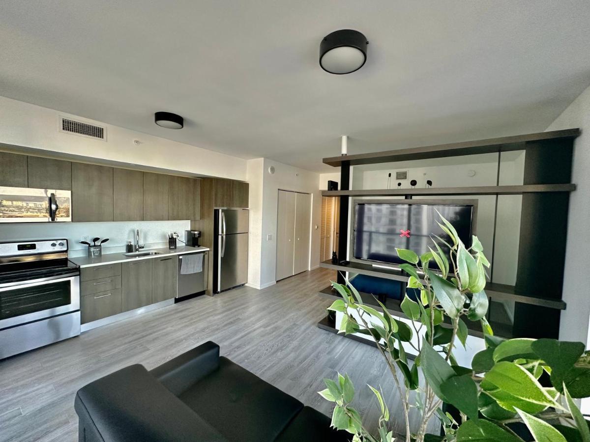Beautiful Downtown Ocean View. Apartment