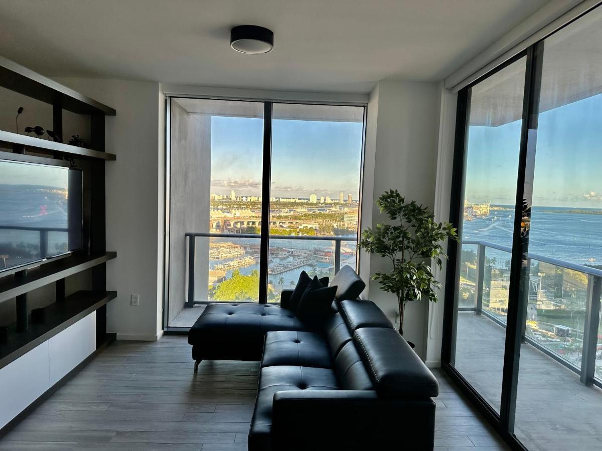 Beautiful Downtown Ocean View. Apartment