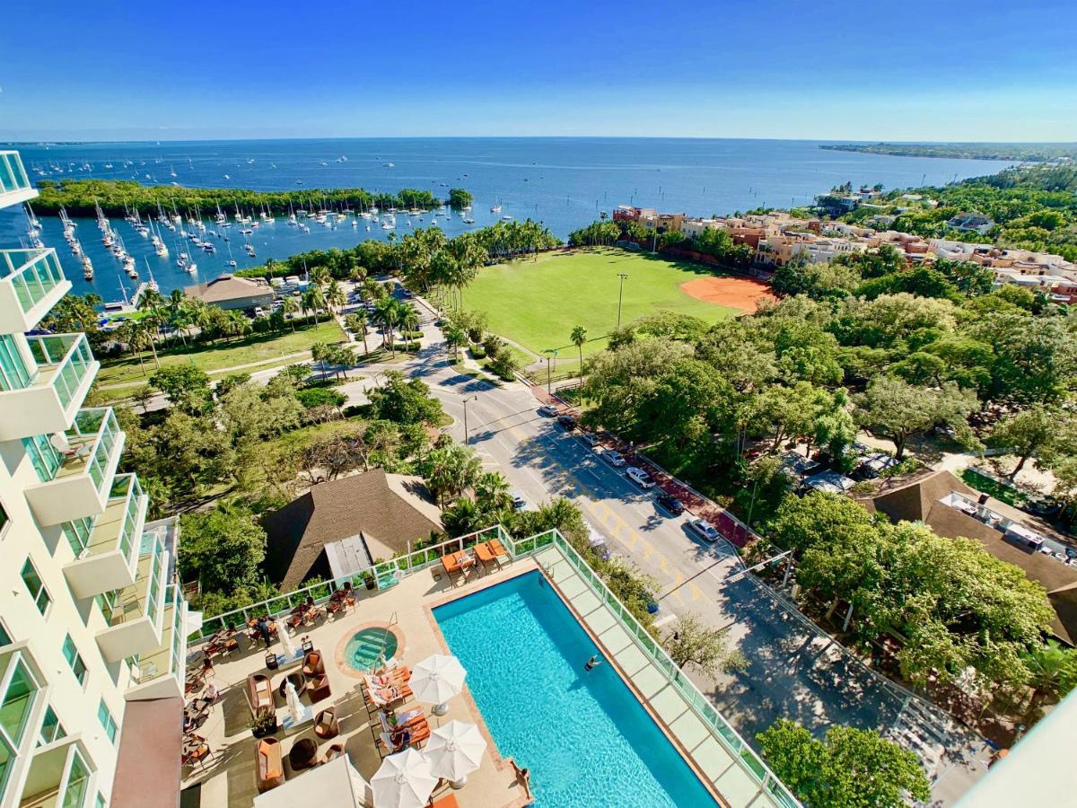 Balcony Ocean View ! Wifi - Pool - Gym - Parking
