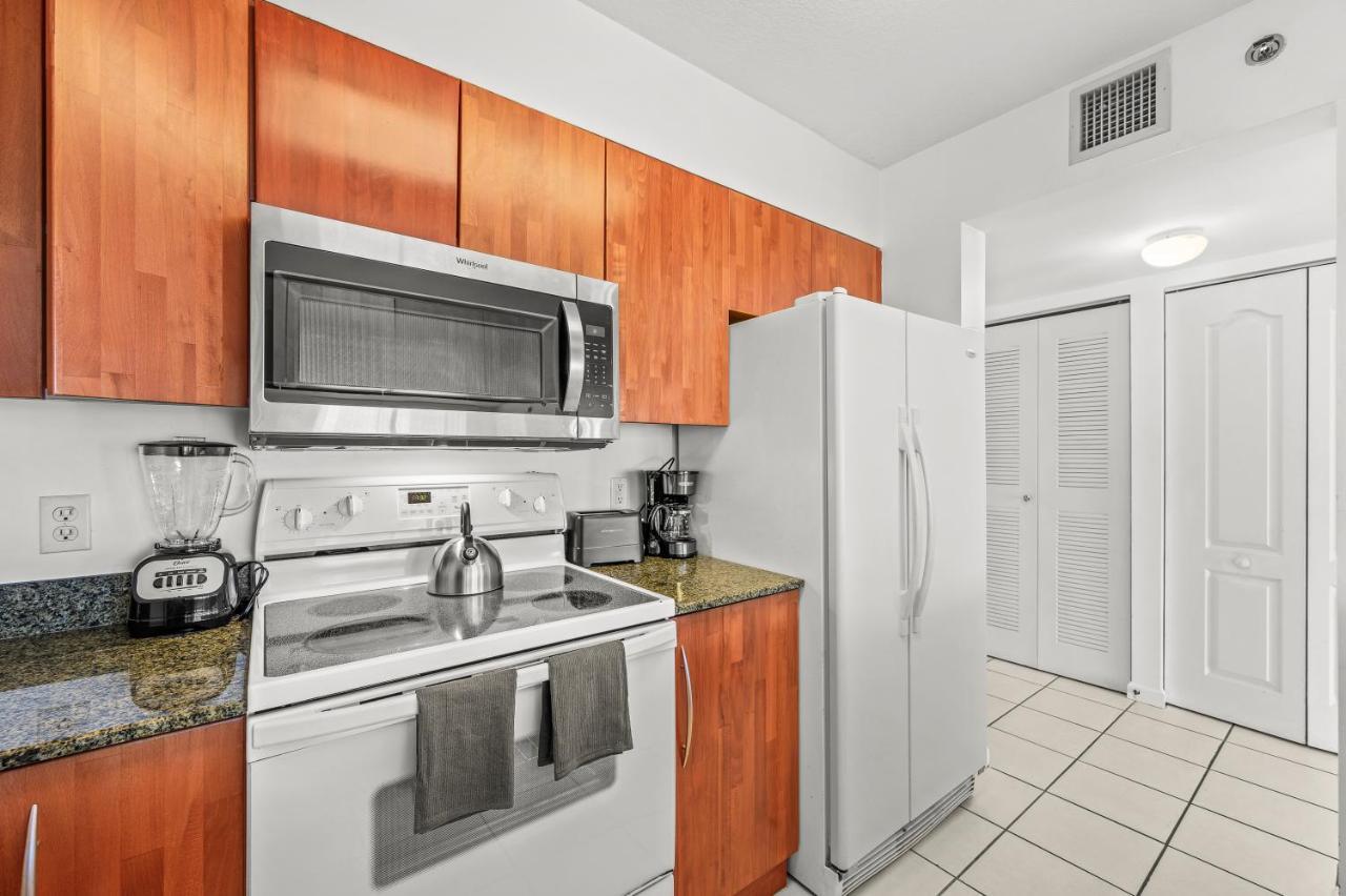 Apartment Amazing High Rise At Brickell With Pool View *