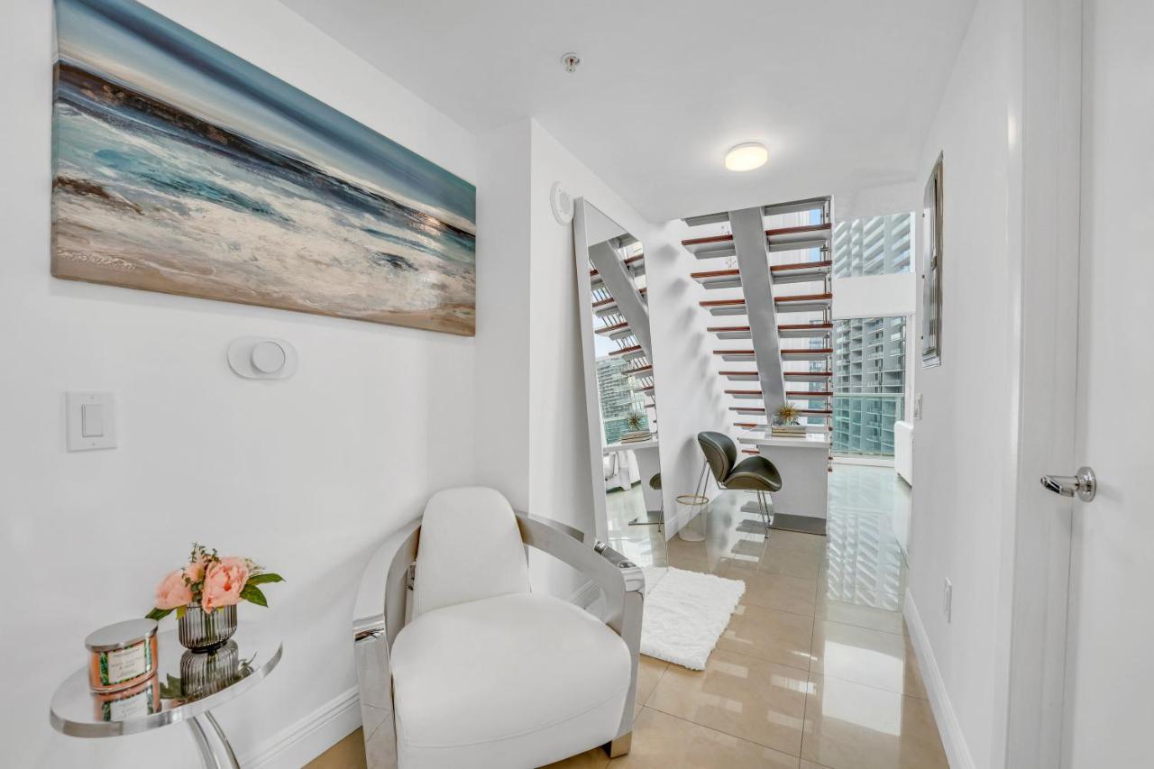 Modern 2 Story Loft 2br With Breathtaking Views