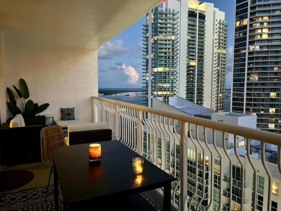 Location - Boho Brickell-spectacular Views-walk, Wi-fi, Water Miami