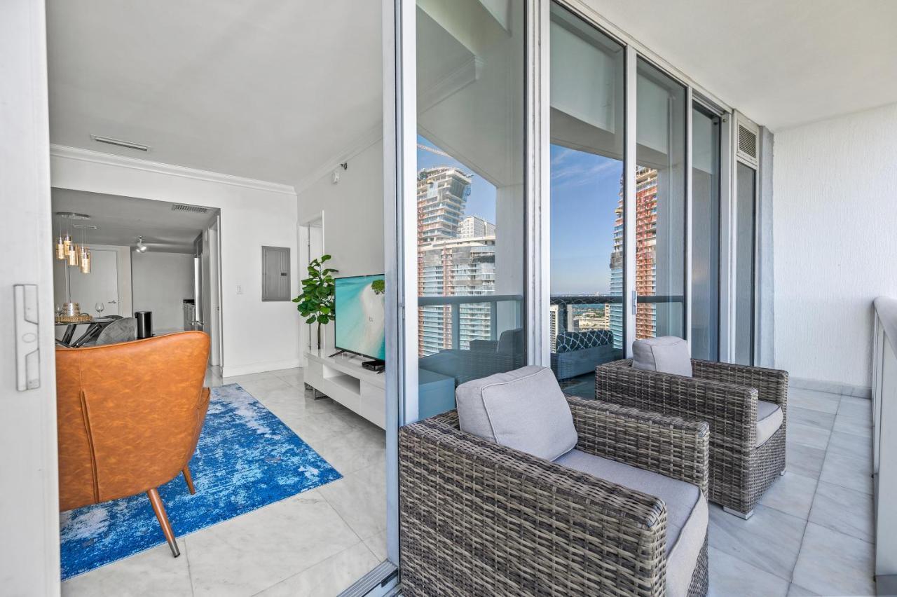 Apartment Icon Brickell • High Floor • Bay & Pool View Free Miami