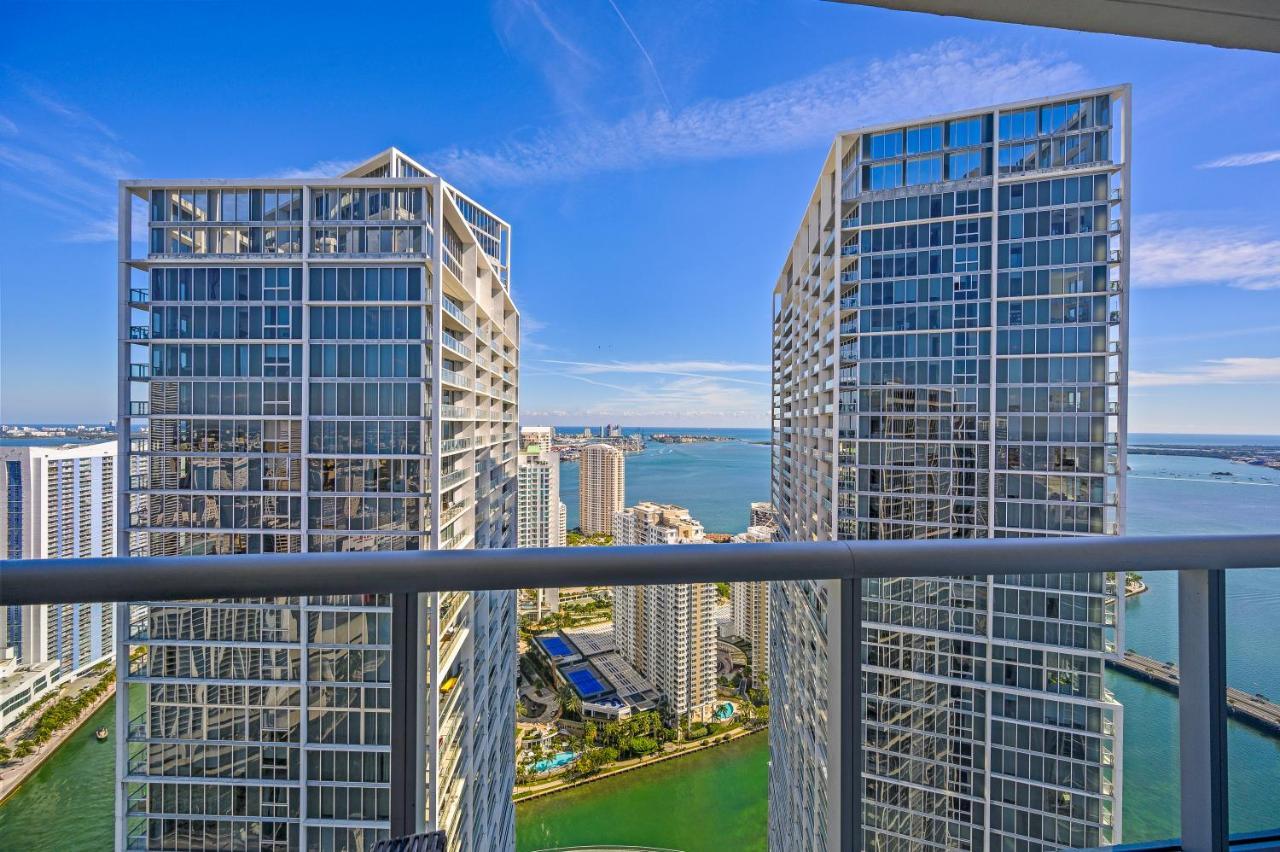 Icon Brickell • High Floor • Bay & Pool View Free Apartment Miami