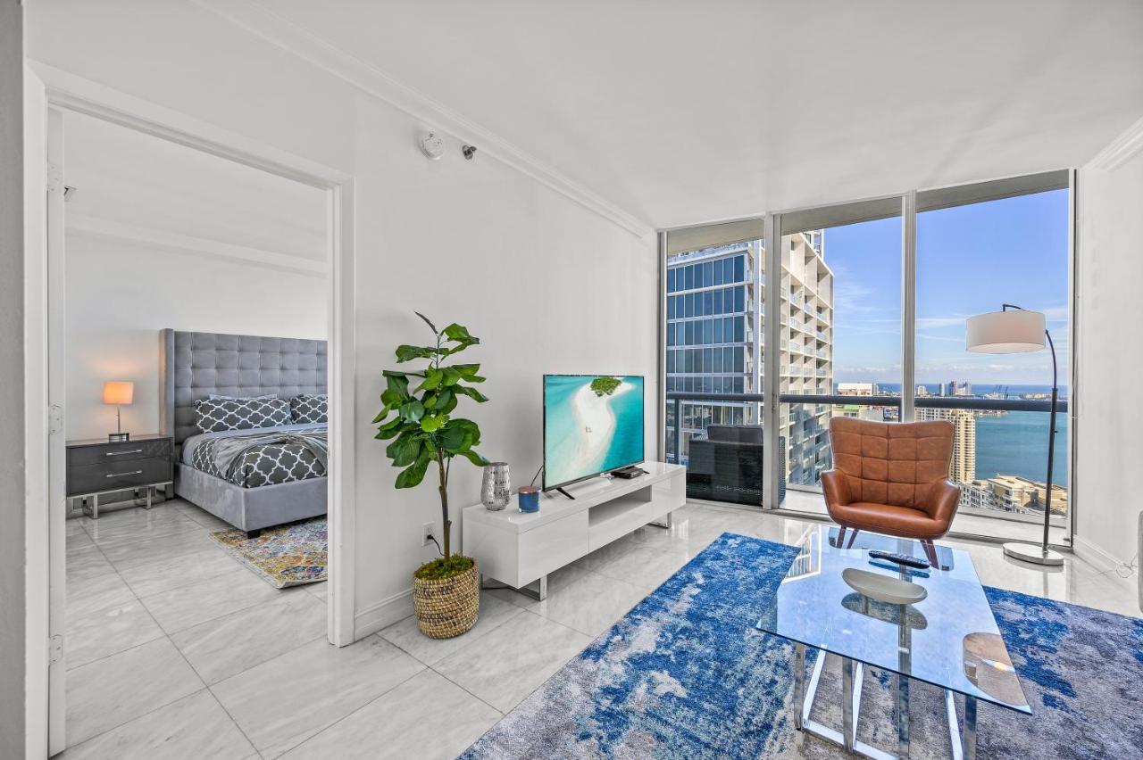 Apartment Icon Brickell • High Floor • Bay & Pool View Free Miami
