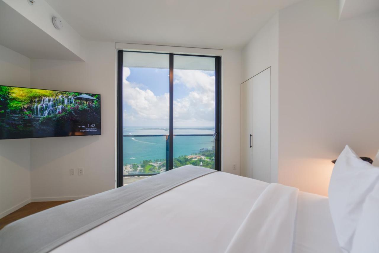 Amazing Apt With Panoramic Views Of Bayside Apartamento