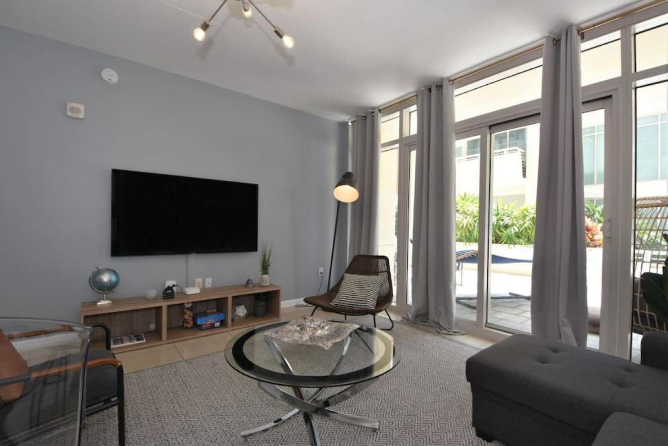 Lovely Midblock Building 1 Bedroom 1 Bathroom * Miami