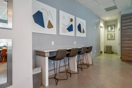 Holiday home New Contempo - Bay Views & All Amenities *