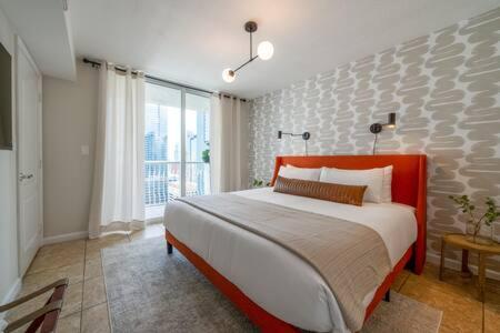 New Contempo - Bay Views & All Amenities Holiday home