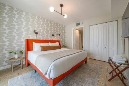 New Contempo - Bay Views & All Amenities Holiday home