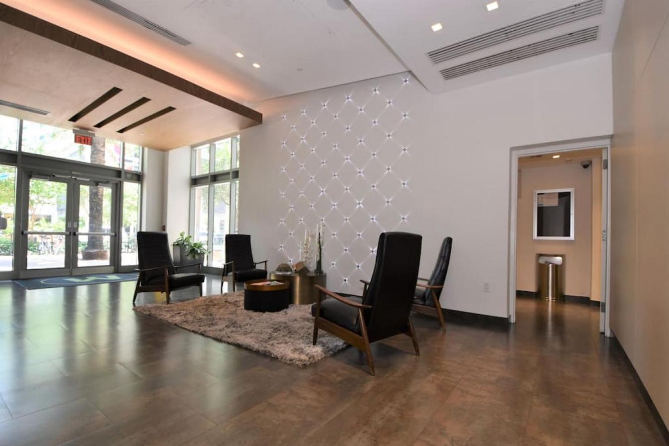Lovely Midblock Building 1 Bedroom 1 Bathroom Apartment Miami