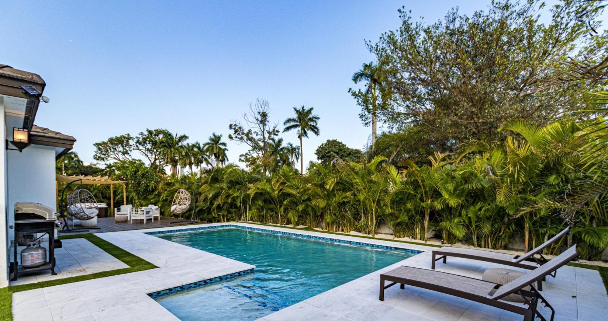 Tropical Wjacuzzi Big Terrace & Billiards *