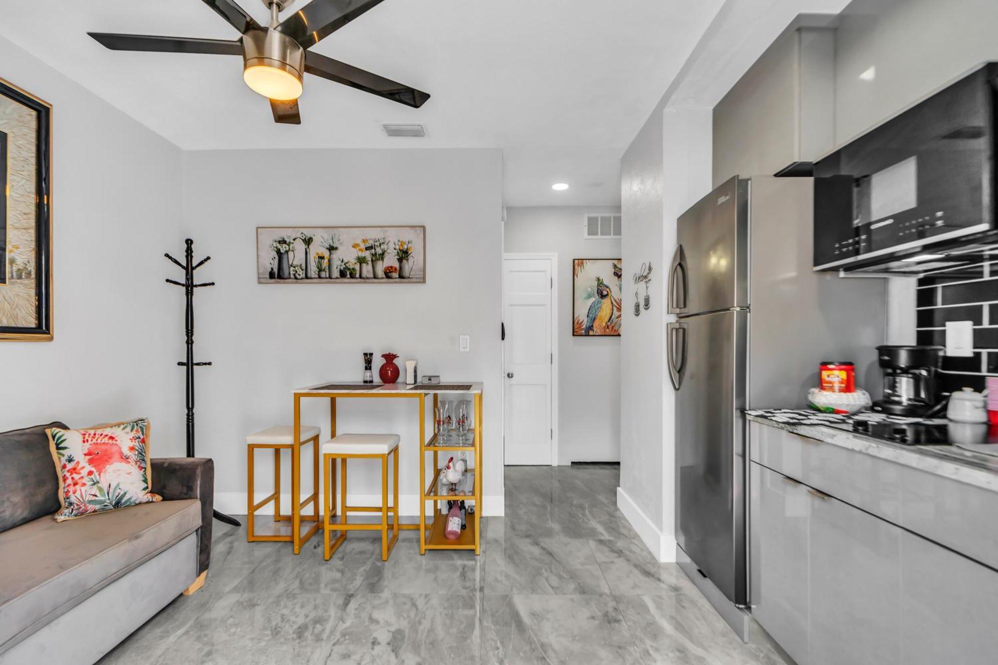 Little Gables Studio-your Escape-10min Airport Apartamento Miami