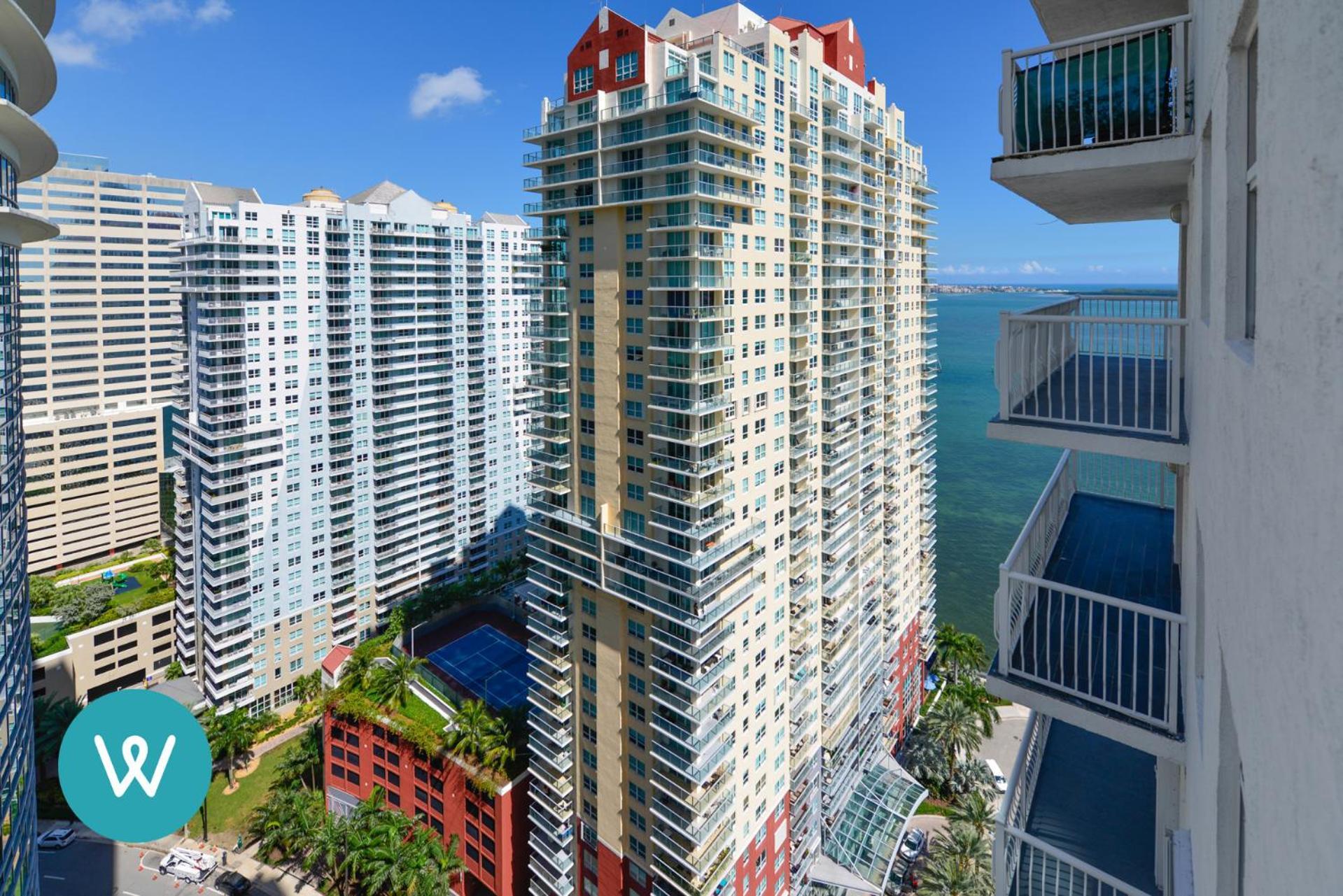 Stunning At Brickell With Pool & Gym Apartment Miami