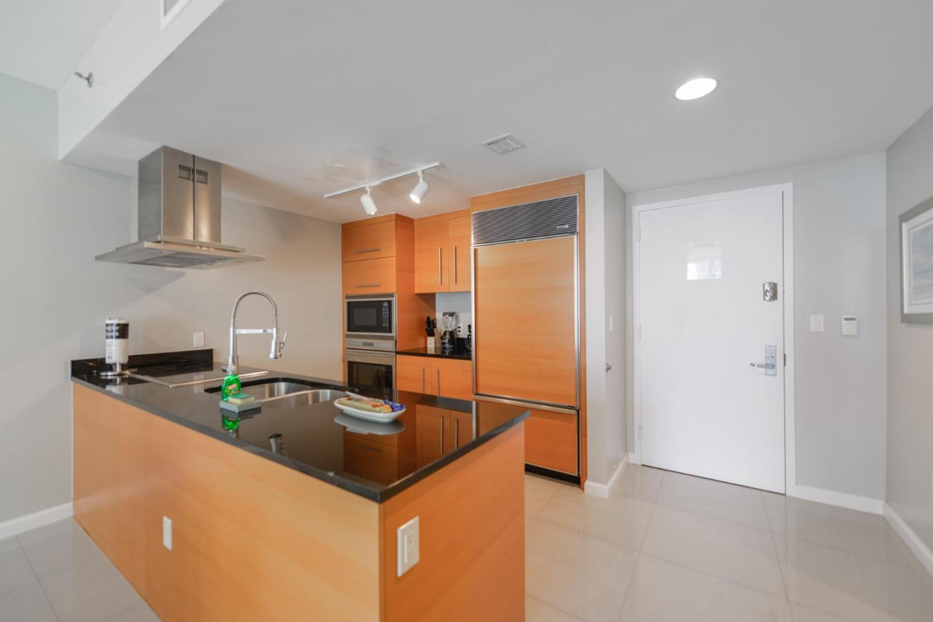 Stylish City-view In Brickell Apartment *