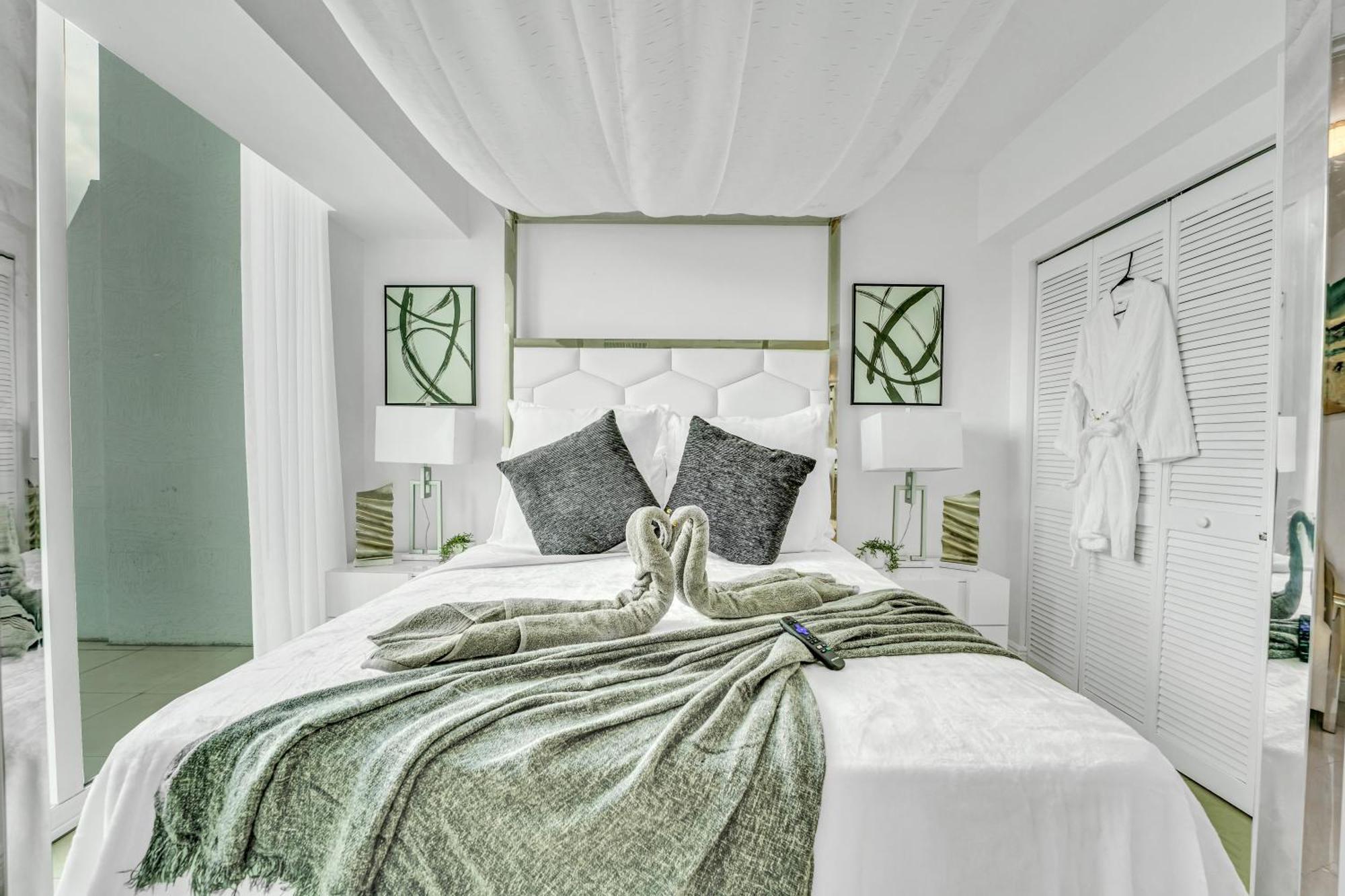 Modern 2 Story Loft 2br With Breathtaking Views