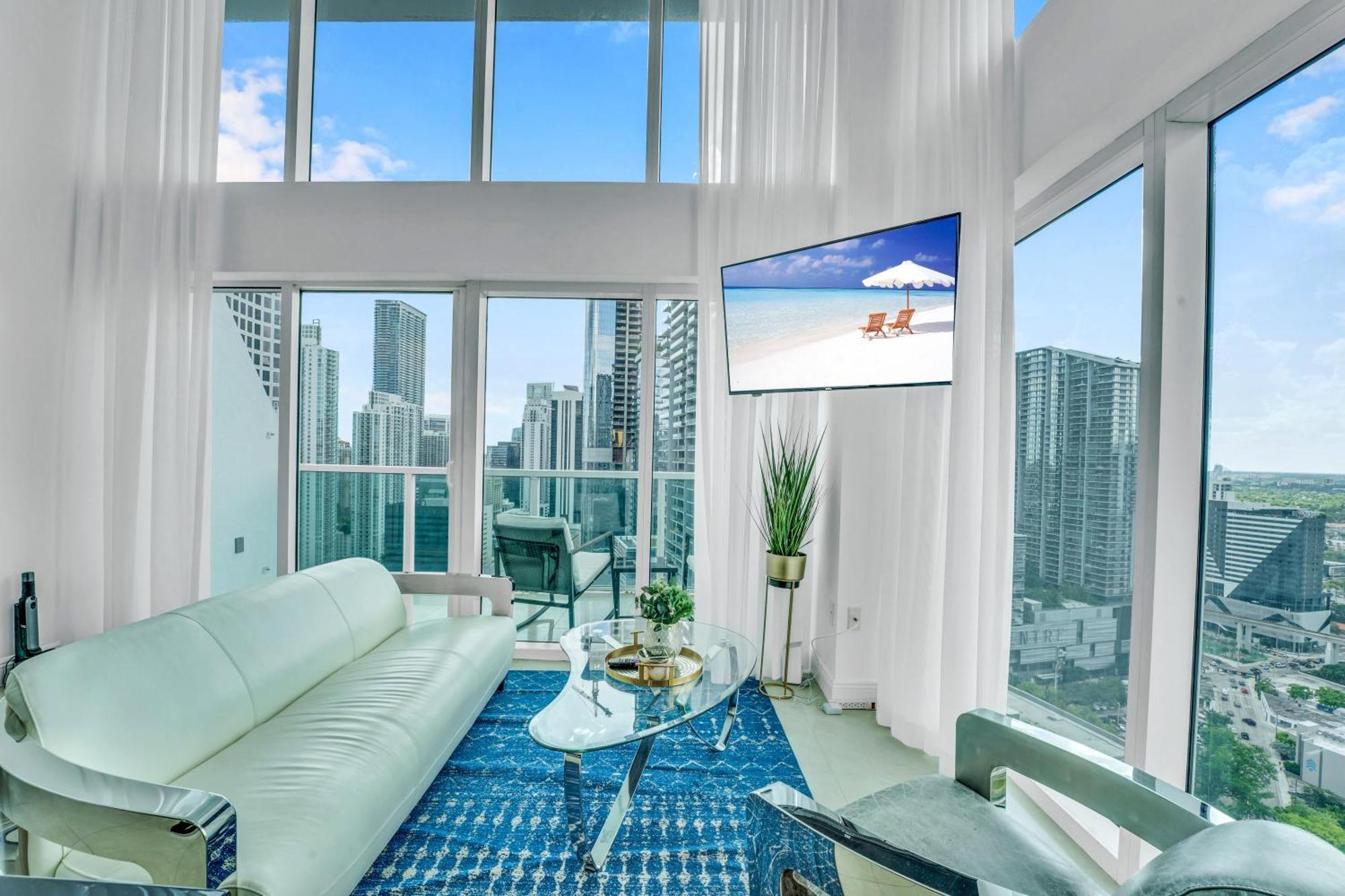 Modern 2 Story Loft 2br With Breathtaking Views * Miami