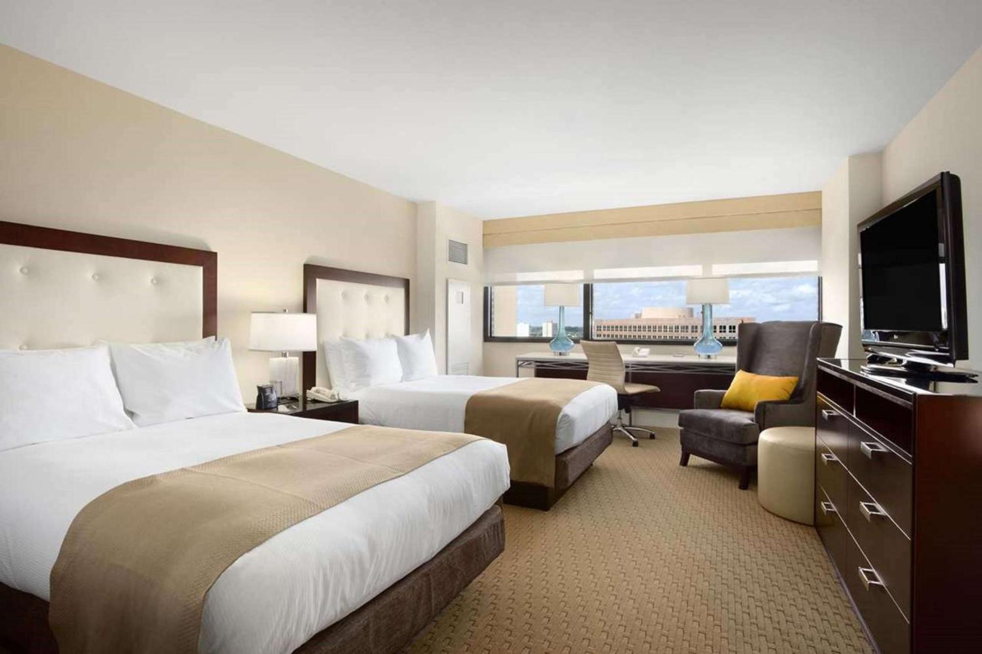 Hilton Airport Blue Lagoon