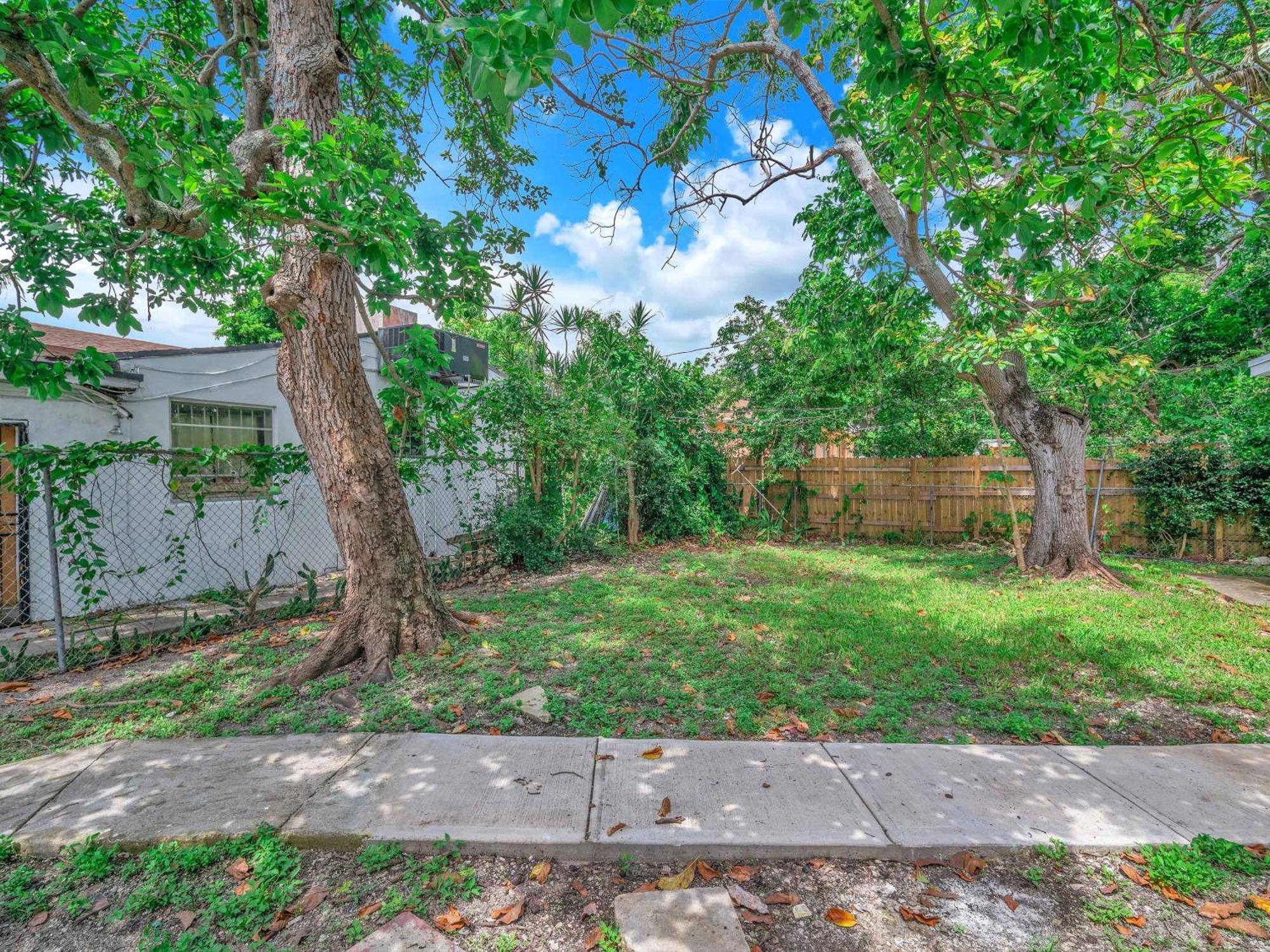 Upscale 3 Bedroom House In Centric Location - In Shores Holiday home Miami