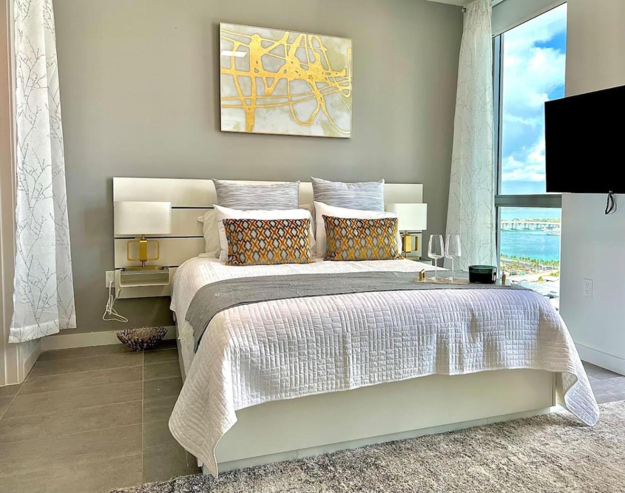 Ocean View Pool And Gym Apartamento Miami