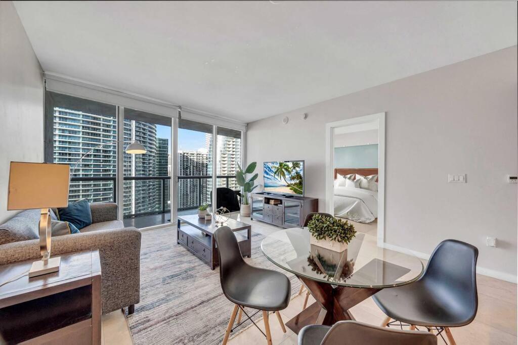 Apartment Icon 39th Floor 1 Bedroom Apartment- Bay & View- Free *