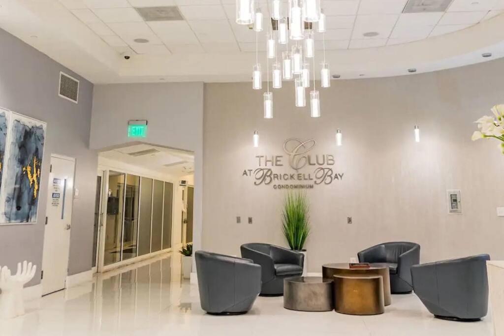 35th Floor 1 Bed 1 Bth • Brickell • Ocean View Apartment *