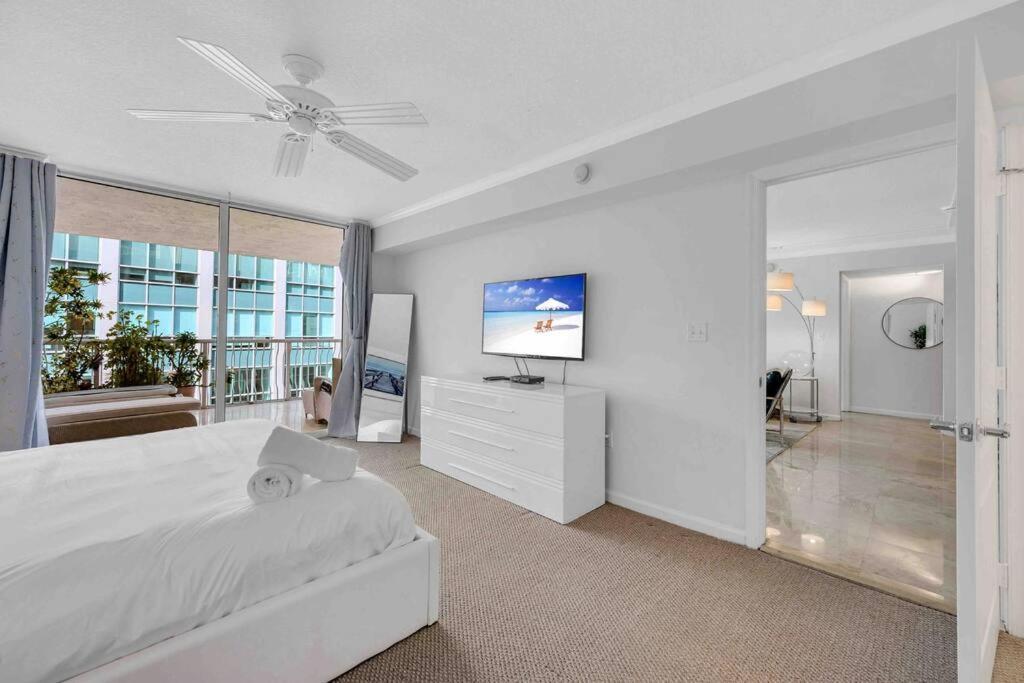 Ph 41st Floor 3 Bed • Brickell • Ocean View *