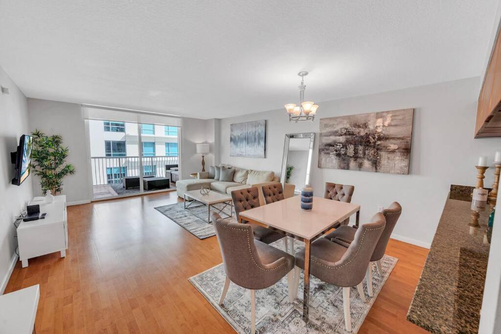 35th Floor 1 Bed 1 Bth • Brickell • Ocean View *