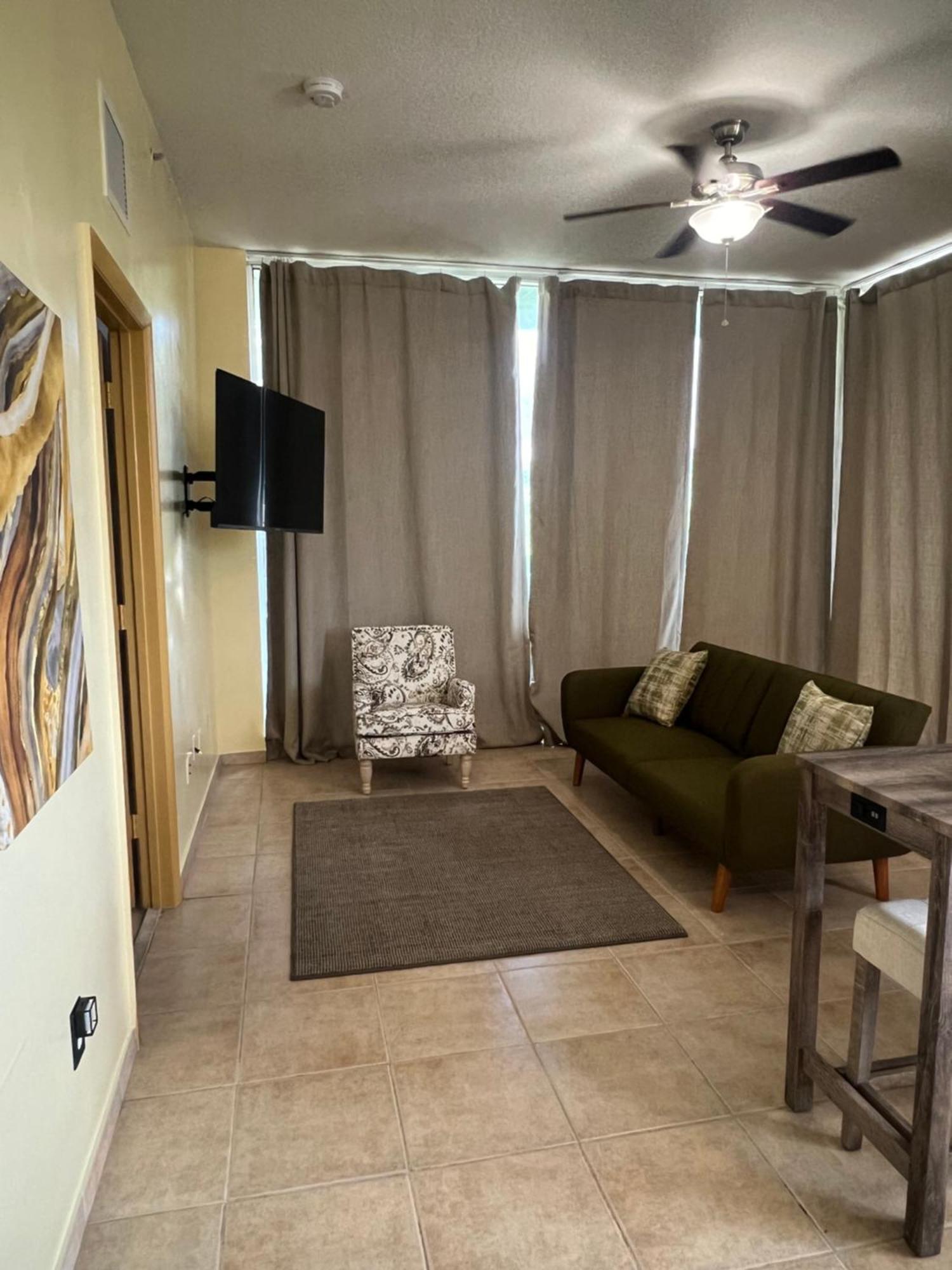 Luxury City Centric Bliss In The Heart Of It All! Apartment Miami