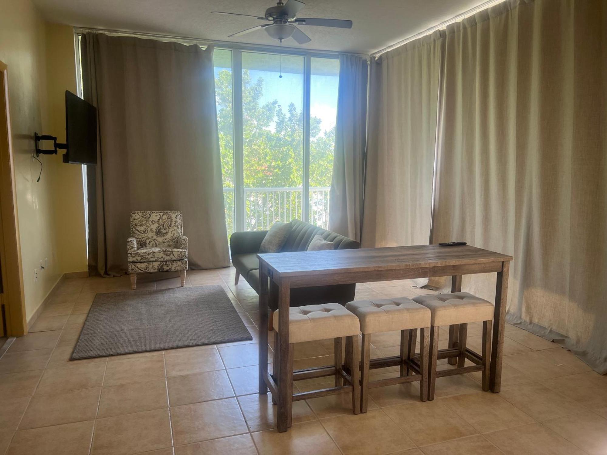 Luxury City Centric Bliss In The Heart Of It All! Miami