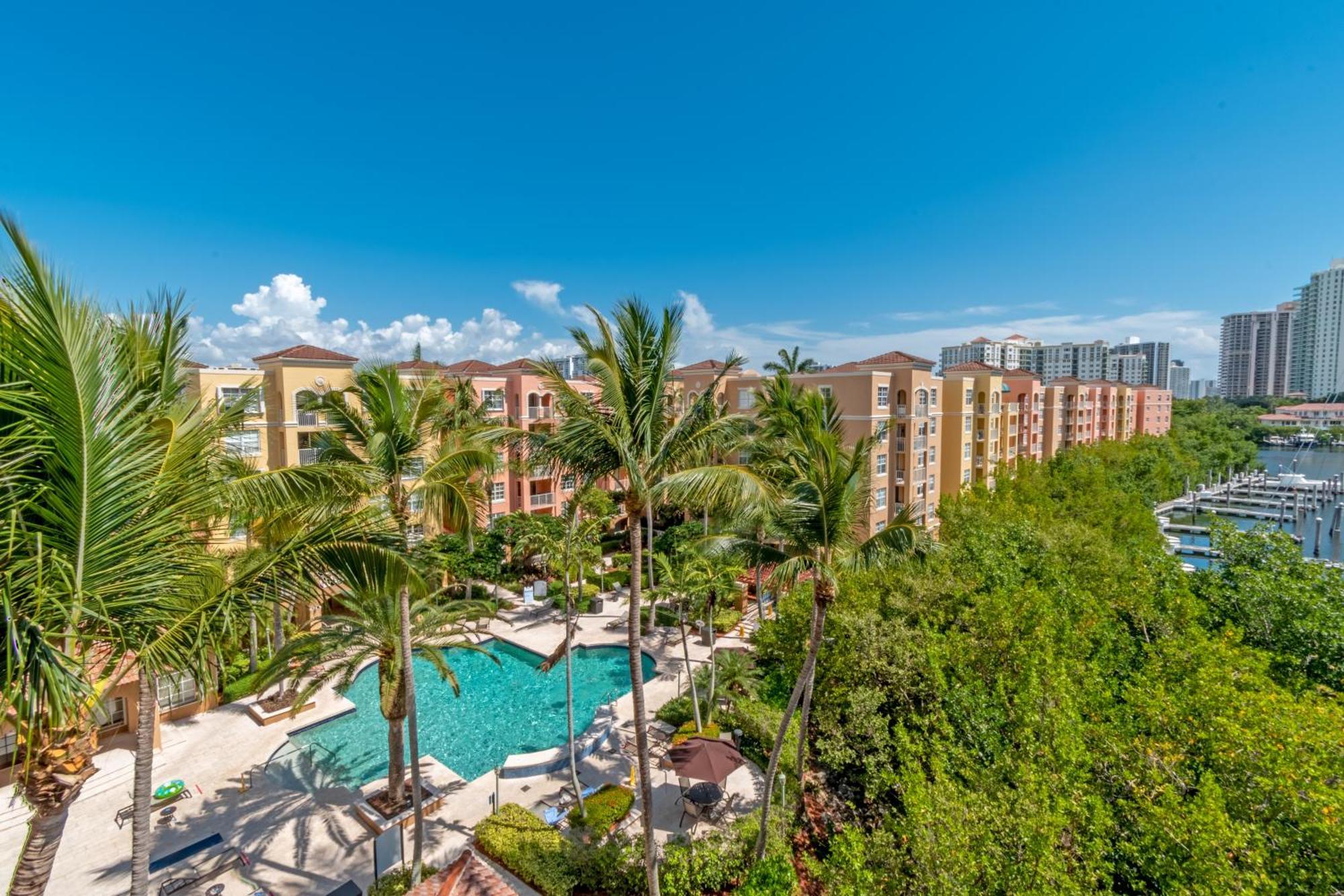 Apartment Yacht Club At Aventura Amazing Marina View Parking Included *