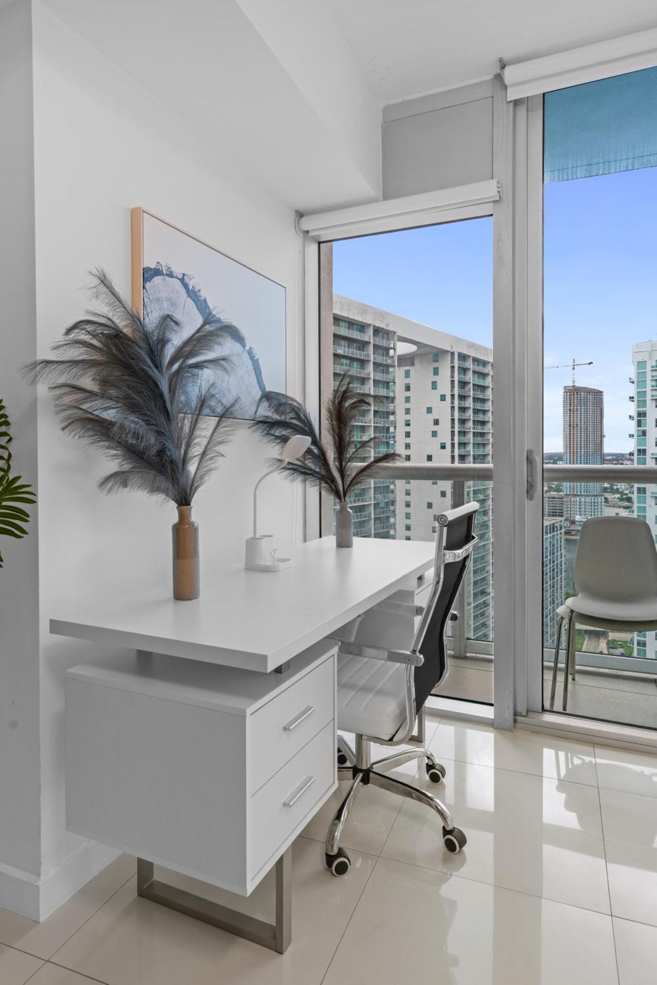 In Brickell Business District Icon Residences *
