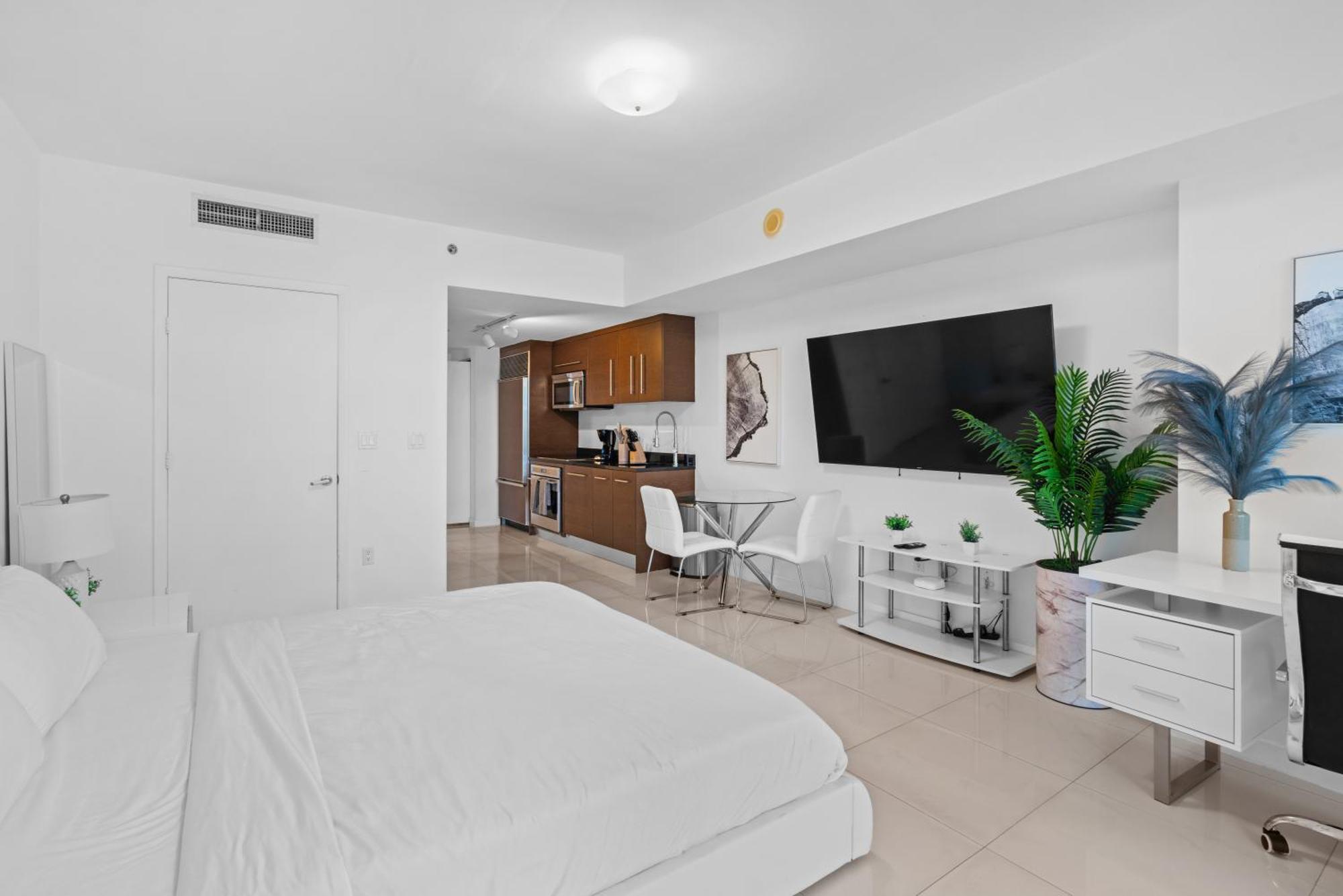 Apartment In Brickell Business District Icon Residences Miami