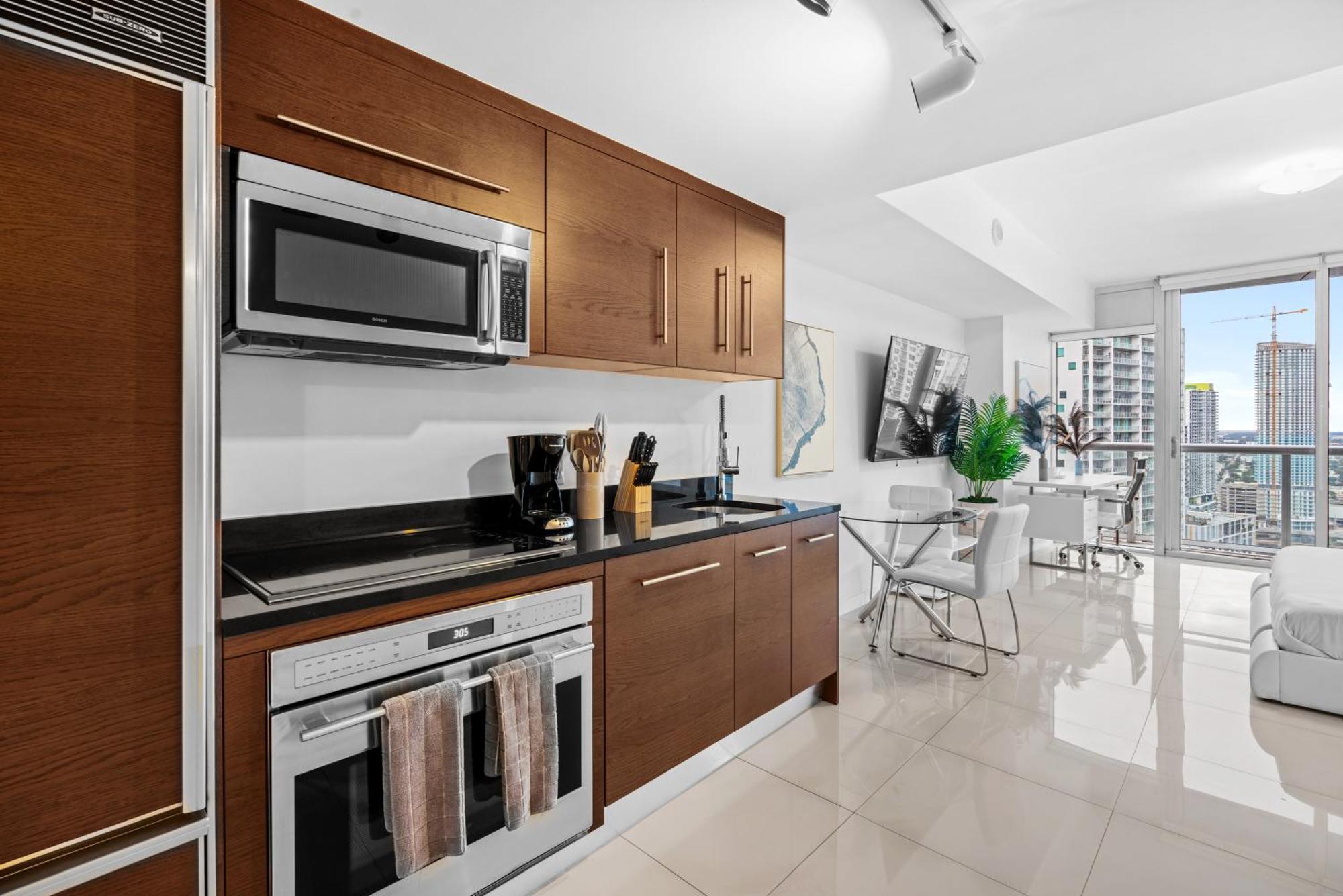 In Brickell Business District Icon Residences Apartment Miami