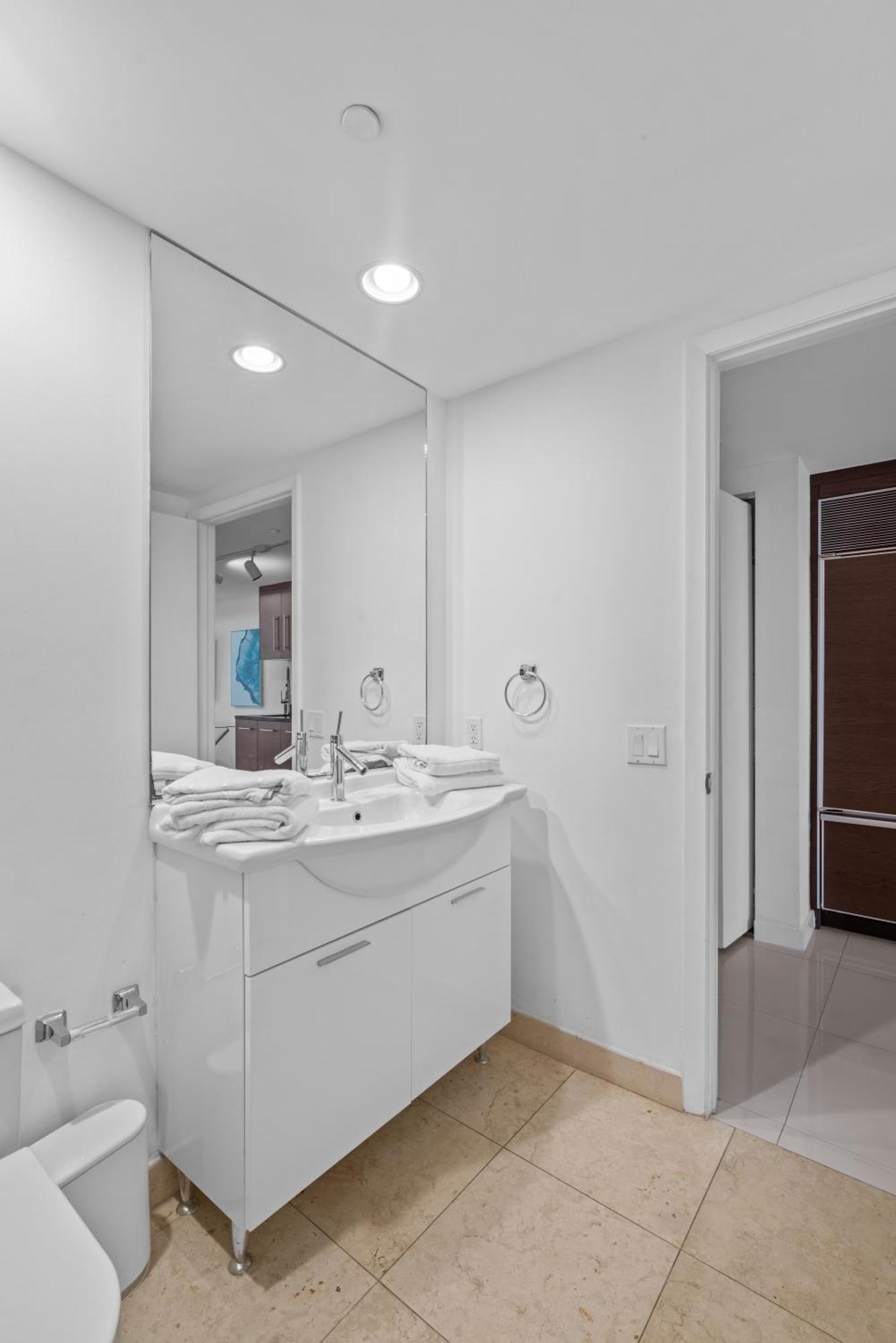 In Brickell Business District Icon Residences Miami