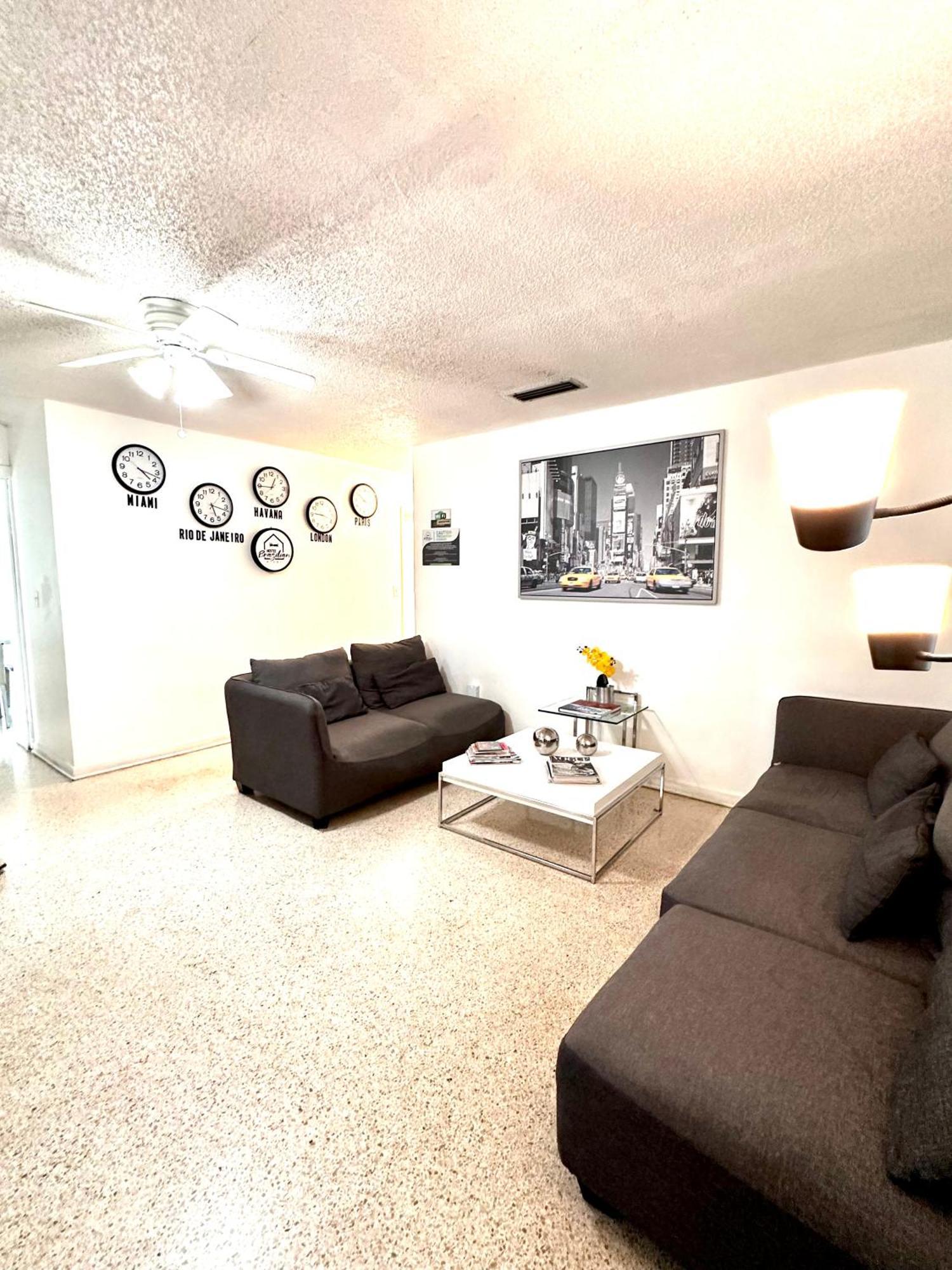 Guest house House Miami