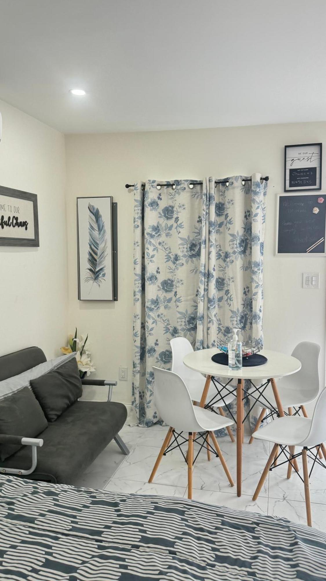 Lovely Studio *