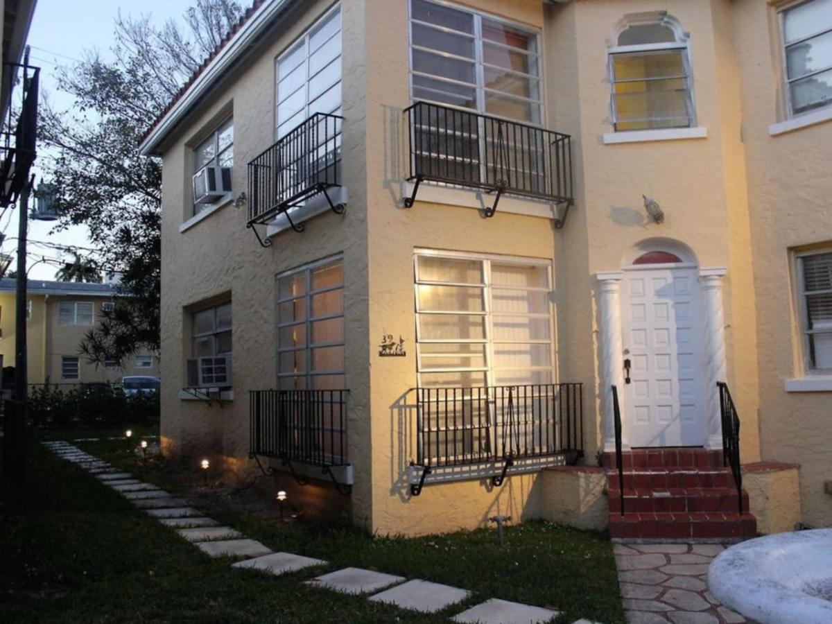 Coral Gables Picasso In Art Building With Patio Apartment *