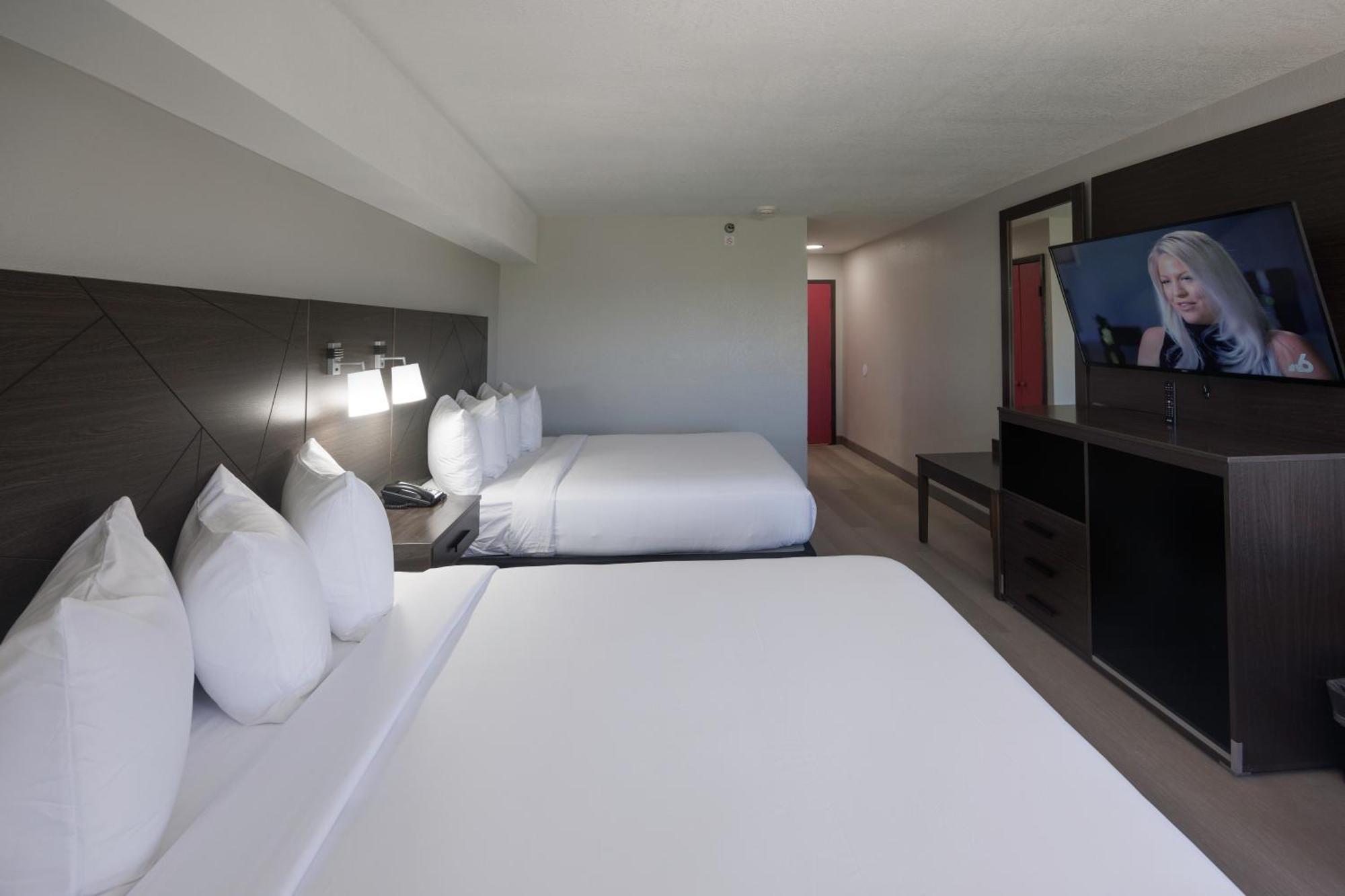 Hotel Airport 3*