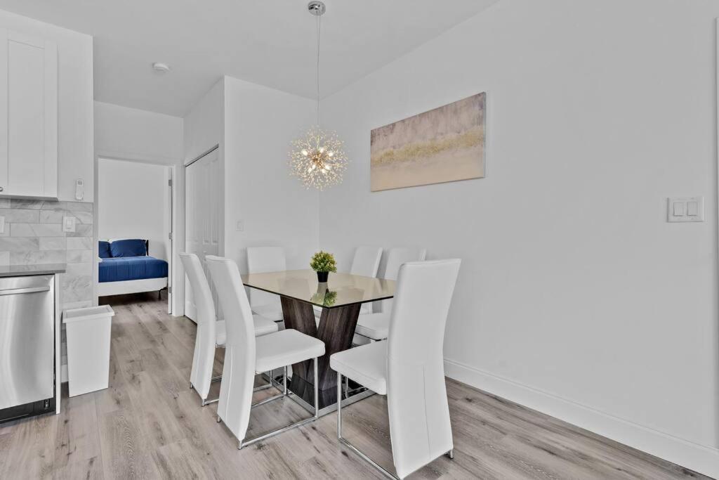 Apartment Wonderful 5 Min Walking To Design District 8 *