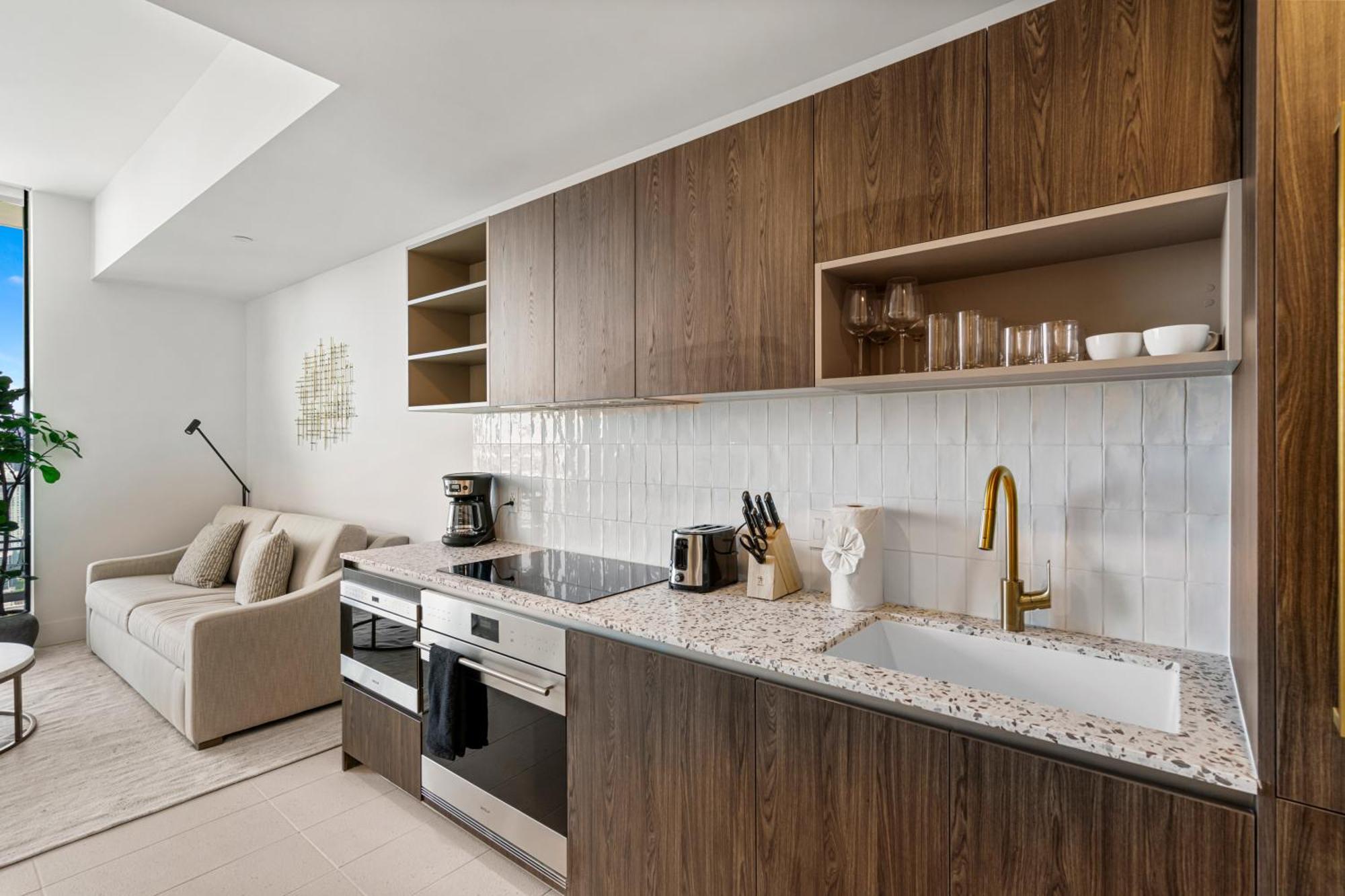 Apartment 5108great Penthouse, Bay View, In The Heart Of