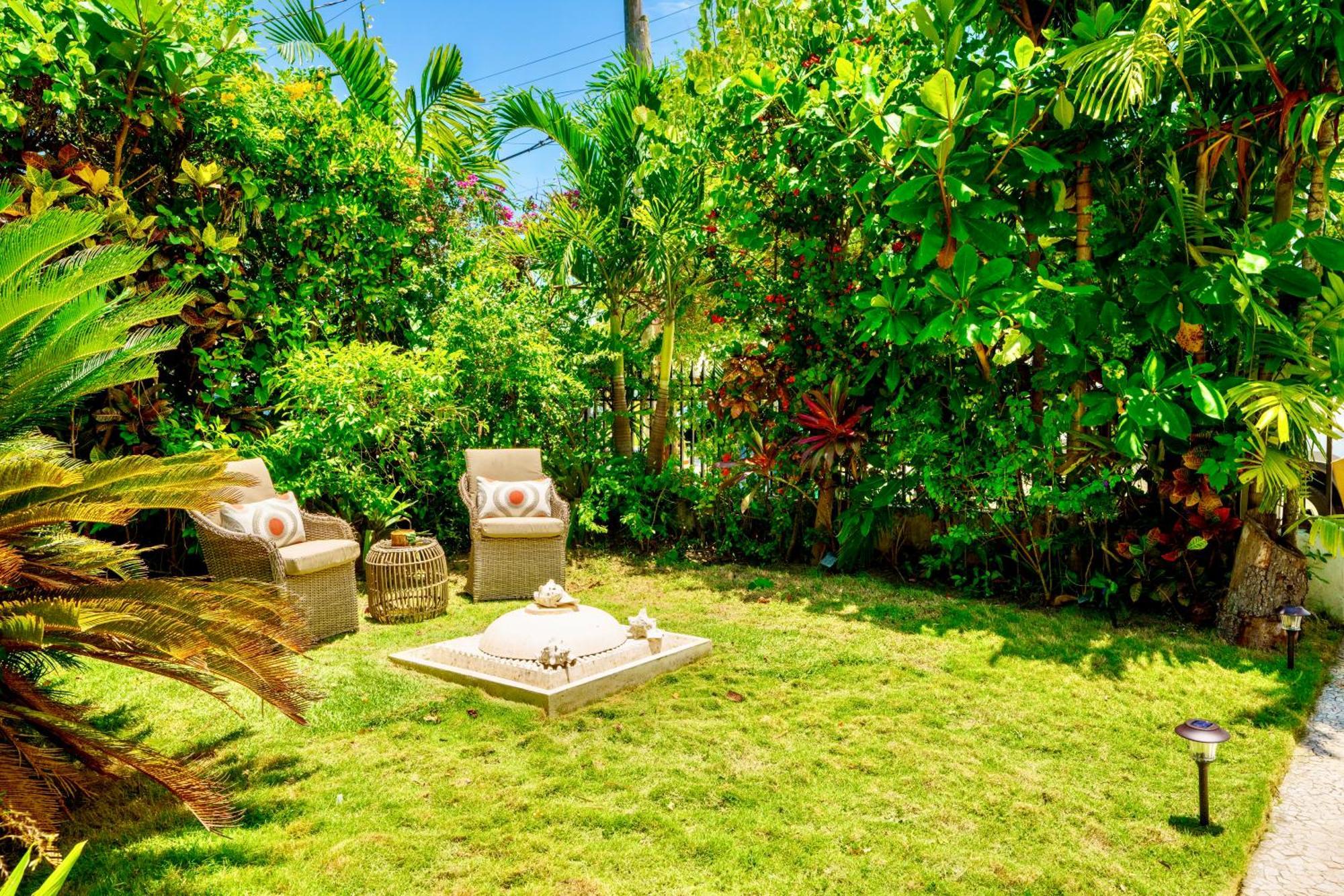 Holiday home Seaside Haven: Gated 2-bedroom With Den And Parking Miami
