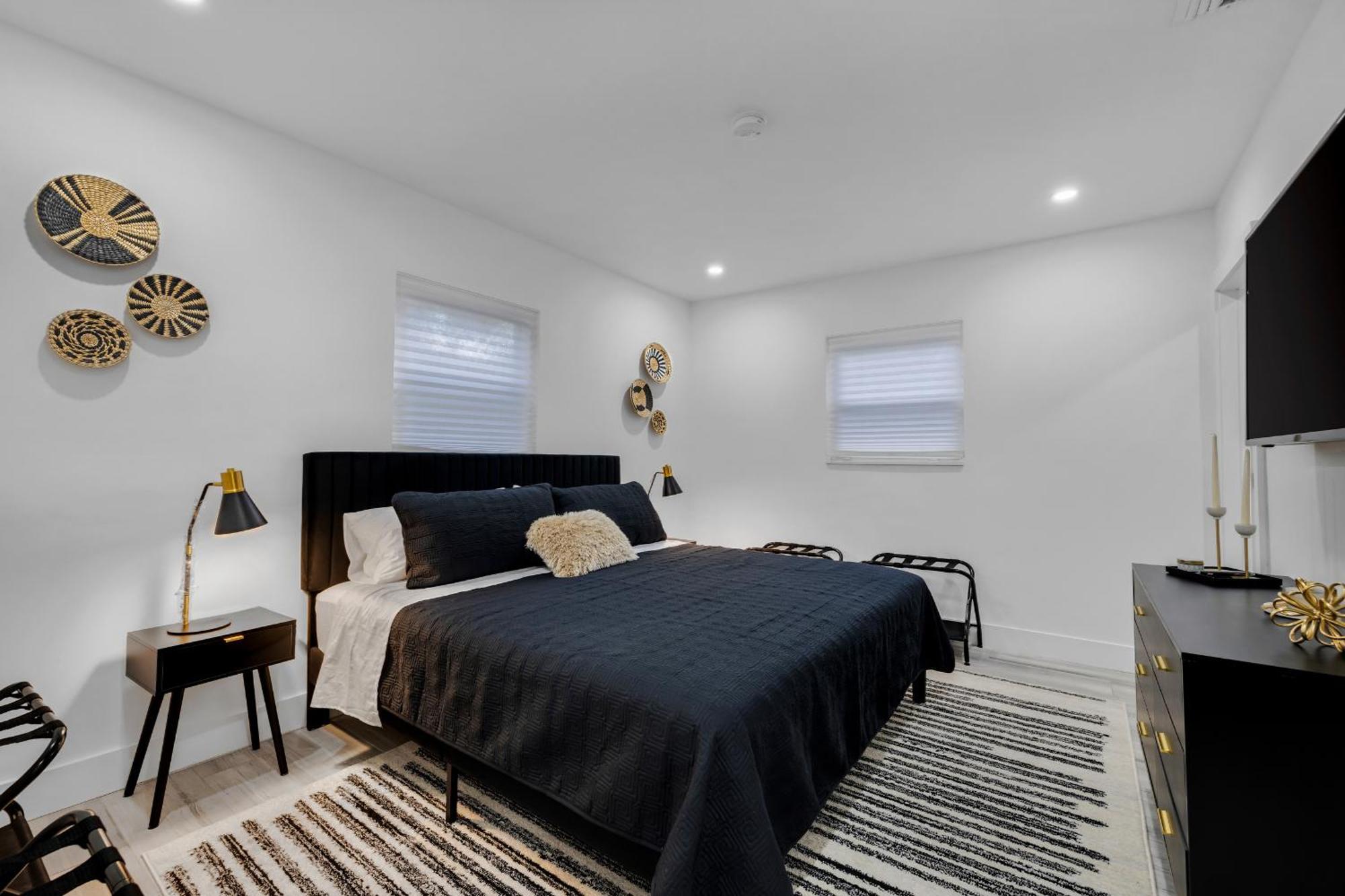 Holiday home Modern In Design District ! *