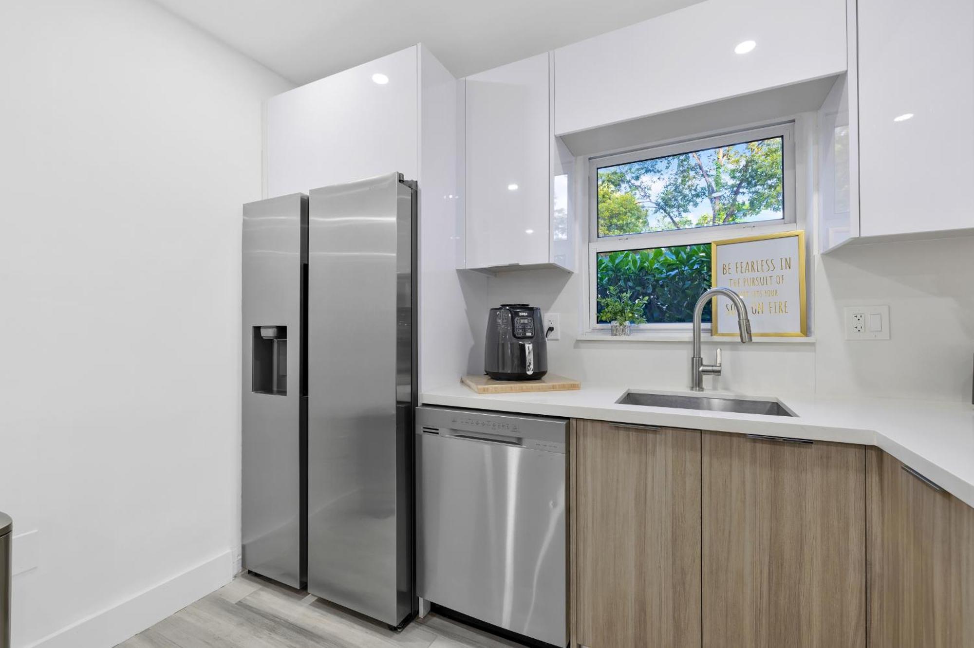 Holiday home Modern In Design District ! *