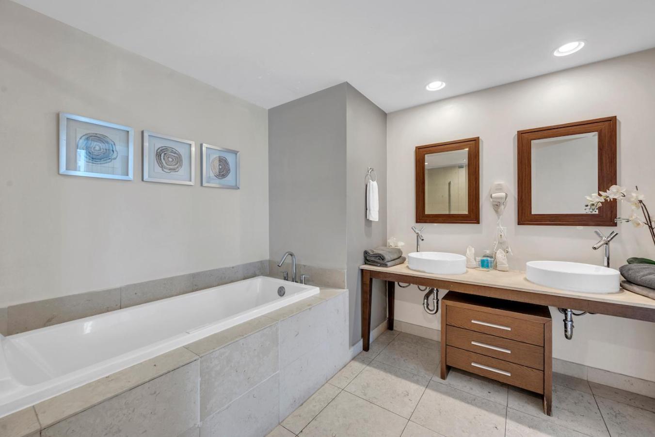 Apartment Gorgeous 2br Icon Brickell-waterviews-freespa Miami