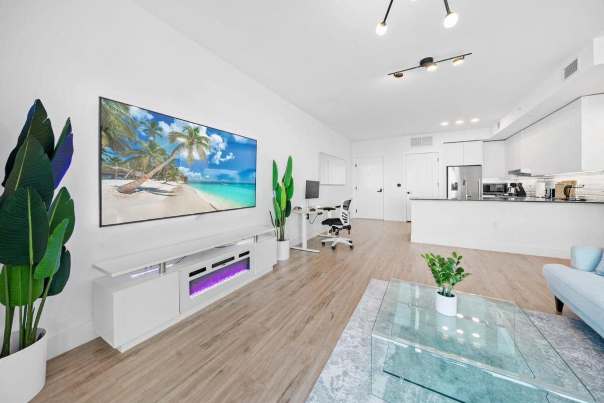 Apartment Ocean View 2 Bedroom Downtown 5 Minutes From Miami