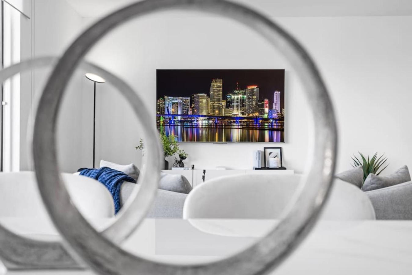 Holiday home Luxe Brickell Gem With Huge Balcony N Ocean Views *