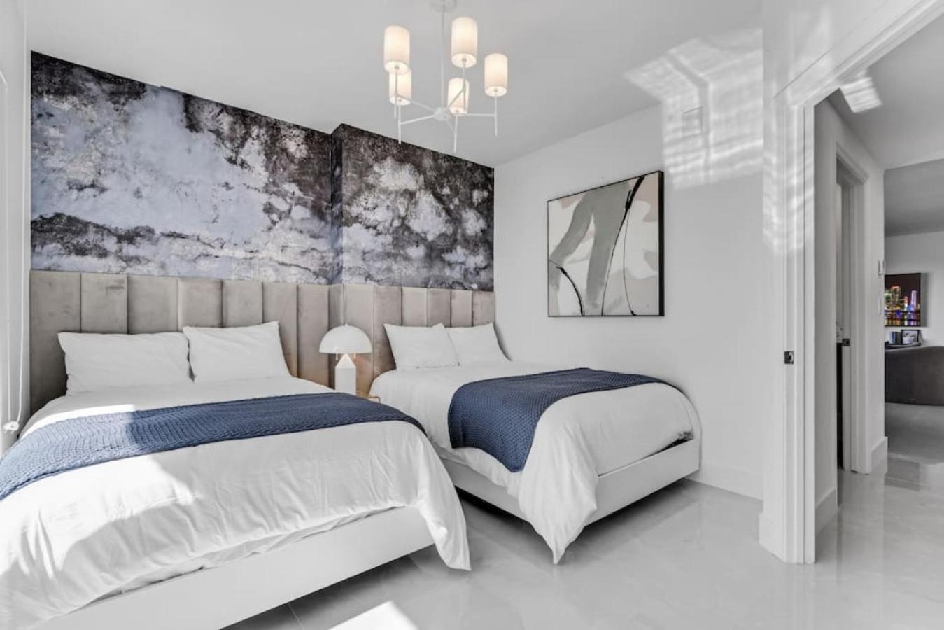 Luxe Brickell Gem With Huge Balcony N Ocean Views
