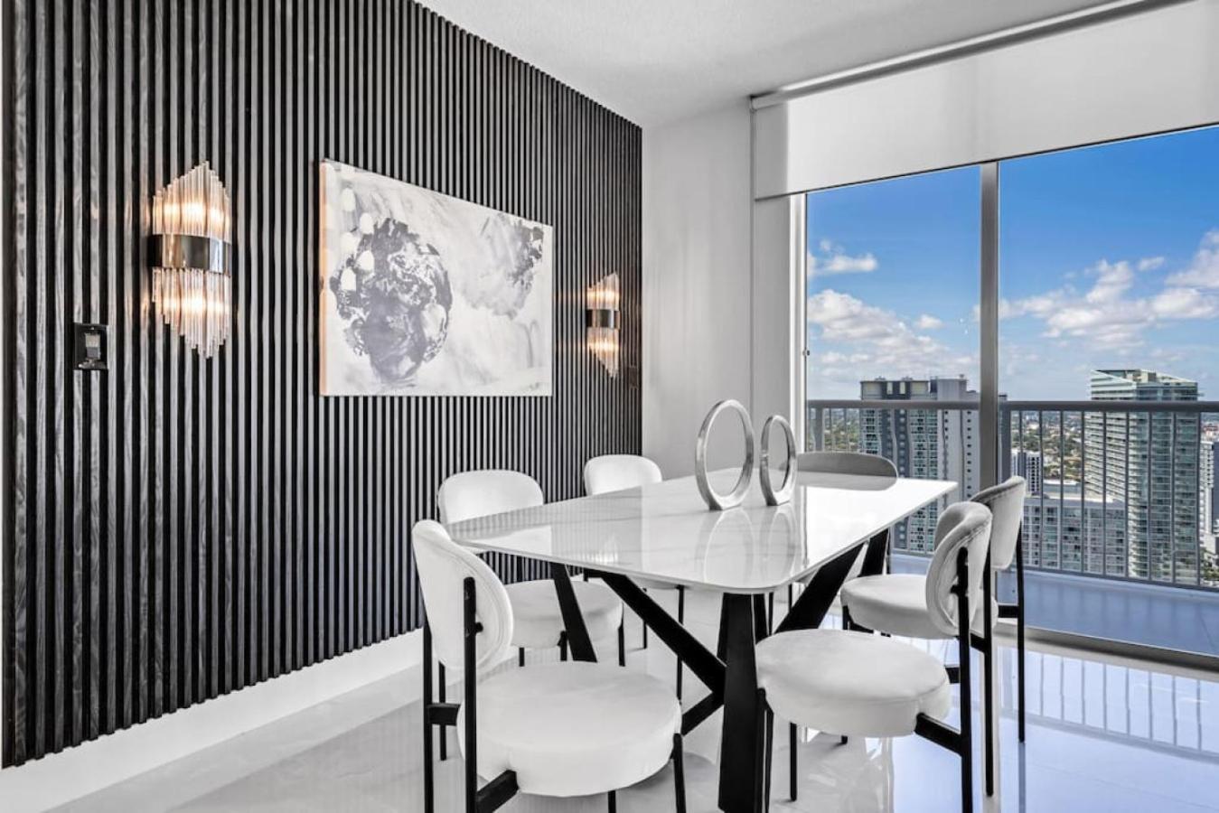 Holiday home Luxe Brickell Gem With Huge Balcony N Ocean Views