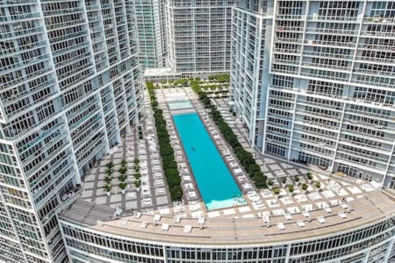 Holiday home 28th Floor Icon Brickell Penthouse With Views